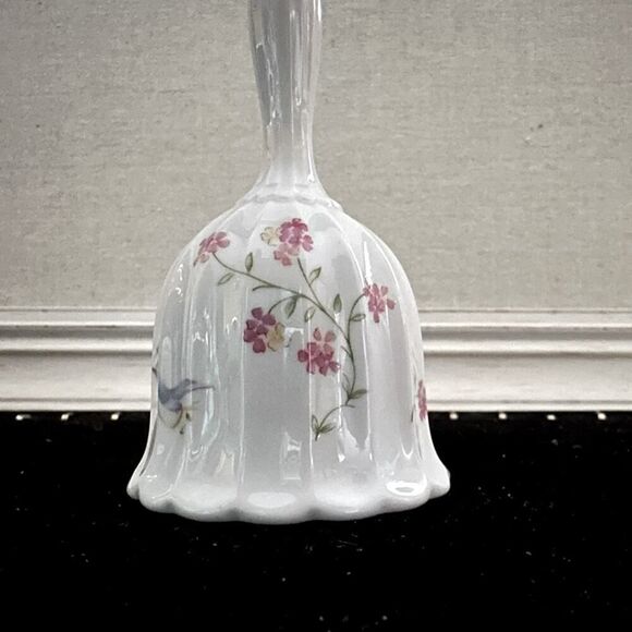 Vintage collector Spode china Bell gold trim, floral pattern. numbered item. - Picture 1 of 5